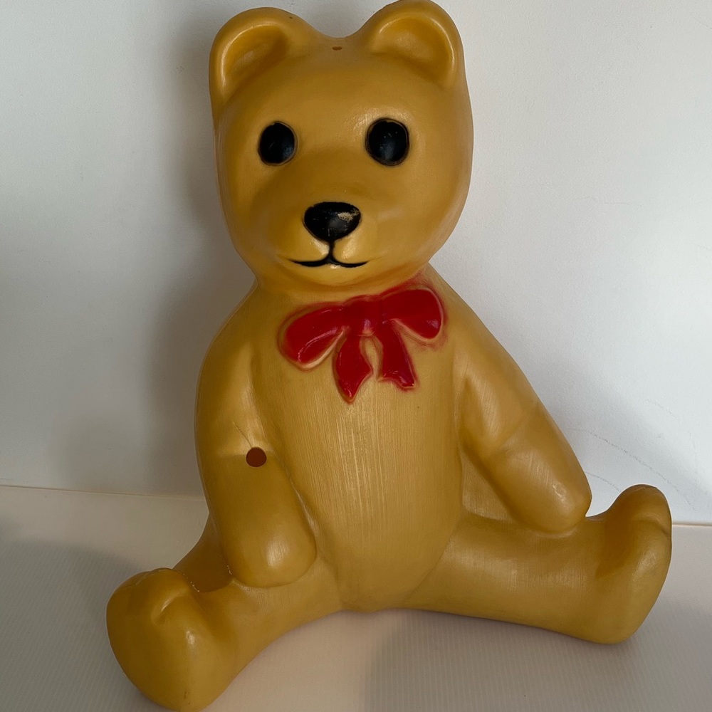 Vintage 1988 Union Products Teddy Bear Blow Mold-MISSING Lite Cord and Candycane